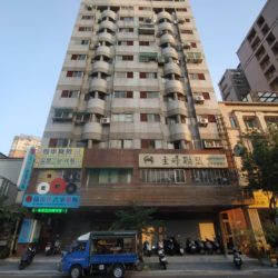 人間筆記-西區三民路一段39巷3弄9號11樓之10_200505_0070