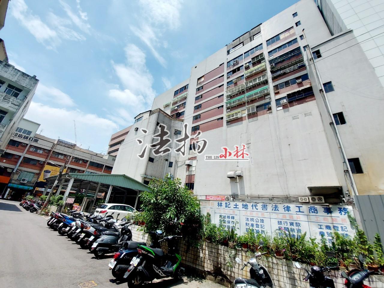 台中北區 北屯路 萬寶商業大樓邊間視野三房 零公設 小林法拍