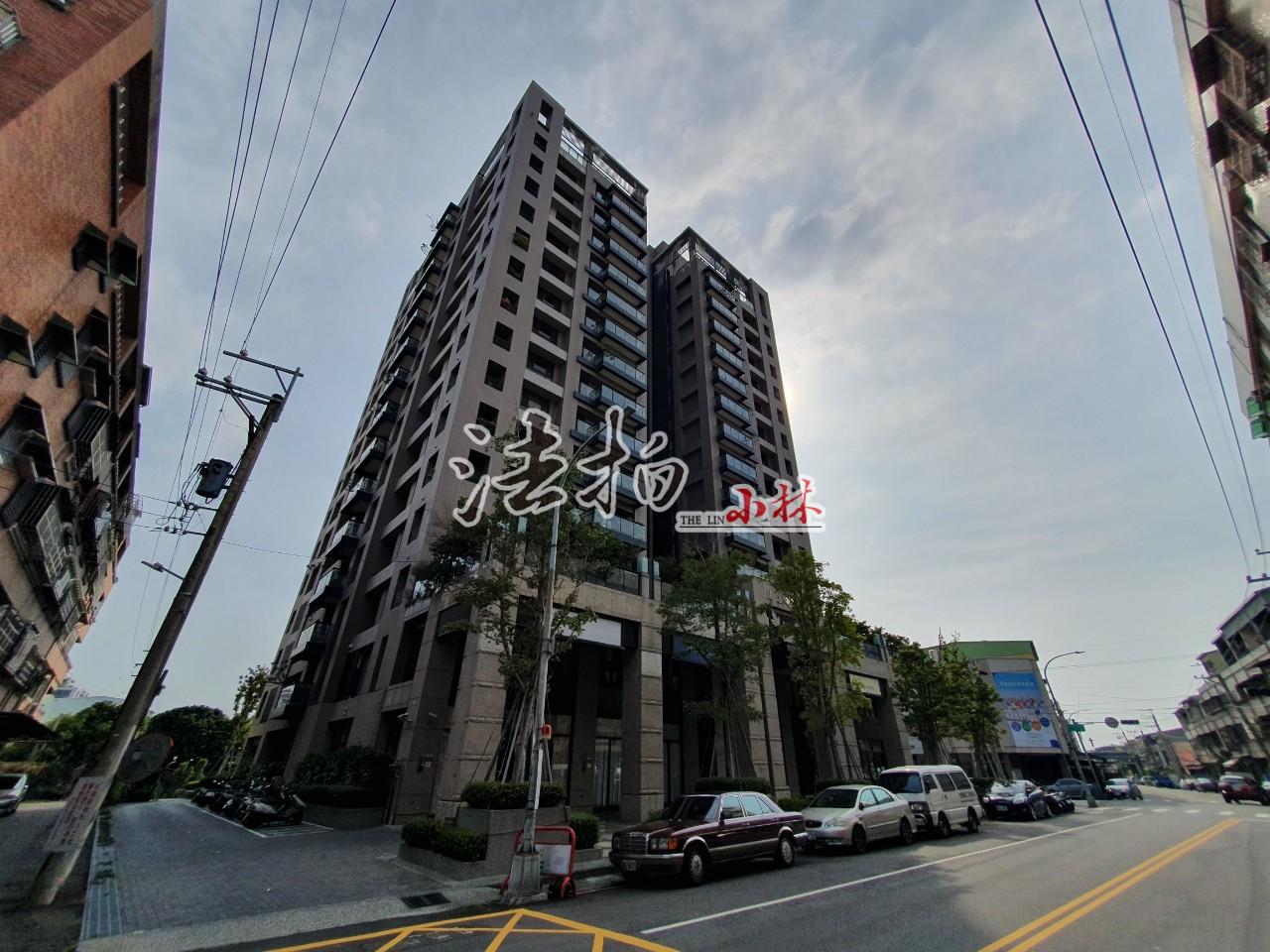 台中南屯 楓和路 德鑫楓華三房雙車位附大露台 小林法拍