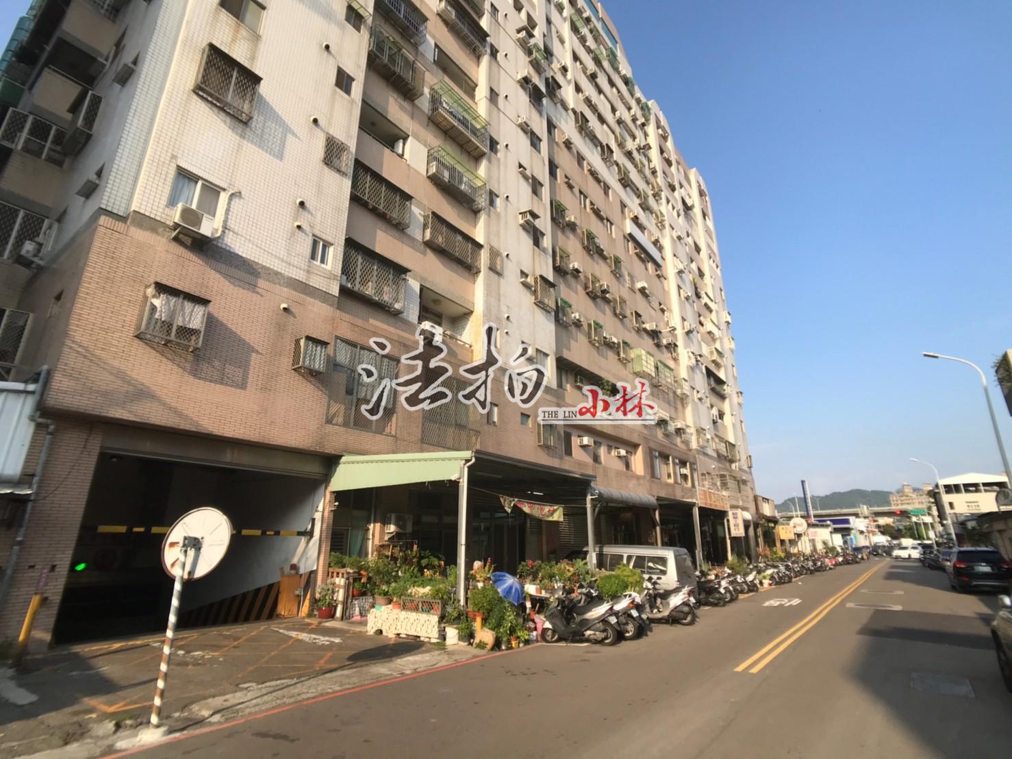 台中東區 十甲路 富甲干城a區臨路店面 小林法拍