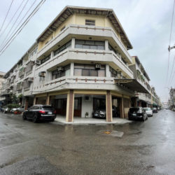 LINE_ALBUM_台中市潭子區圓通南路114巷34號_211221_4_副本