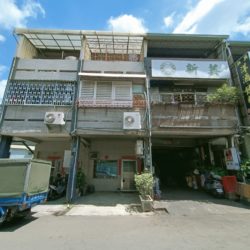 LINE_ALBUM_臺中市南區信義南街49號_220602_7