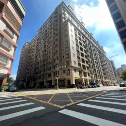 LINE_ALBUM_臺中市南屯區黎明東街96號三樓_231110_1