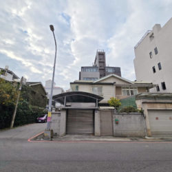 LINE_ALBUM_台中市北區梅亭街515號_250109_18_副本