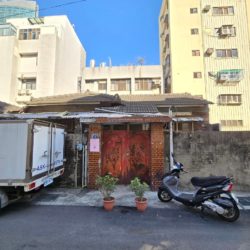 LINE_ALBUM_台中市西區模範街17巷4號_250114_25