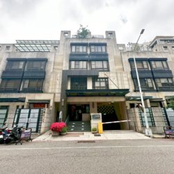 LINE_ALBUM_台中市南屯區大墩六街425之10號_250429_14_副本