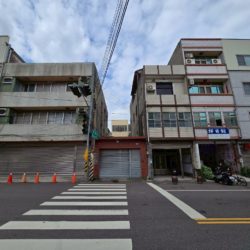 LINE_ALBUM_台中市大甲區光明路203號_250605_5