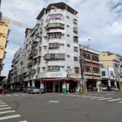 LINE_ALBUM_台中市豐原區圓環東路108巷56弄6號7樓之3_251120_7_副本