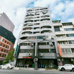 LINE_ALBUM_台中市中區三民路二段59號9樓之3漢宮大樓_260103_12_副本