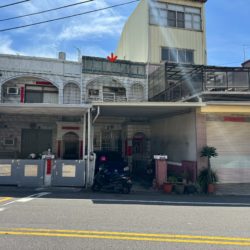 LINE_ALBUM_大甲區雁門路273號_260618_1_副本