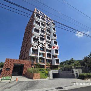 【彰化市】彰南路三段｜明煌品硯．電梯三房附平面車位