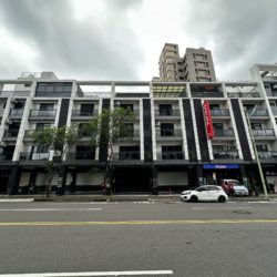 LINE_ALBUM_台中市太平區太順路259號_260904_7_副本