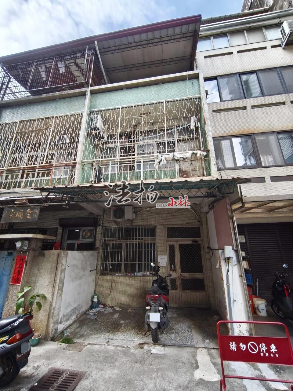 LINE_ALBUM_北區西屯路一段250巷21號_261028_28_副本