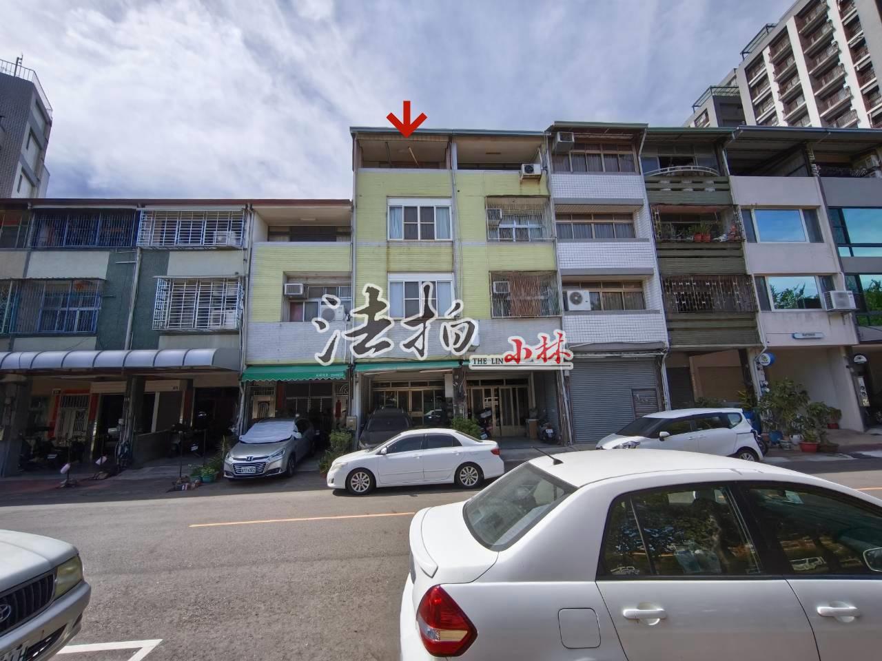 LINE_ALBUM_南區柳川西路一段32號_261022_7_副本